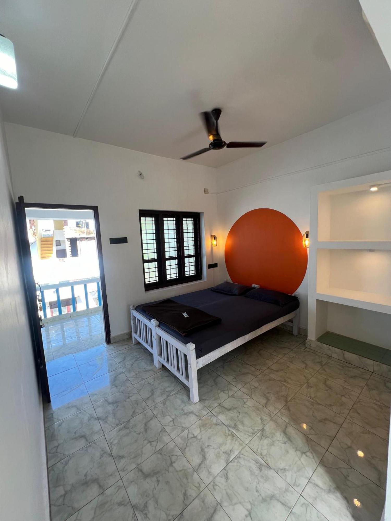 Happy Land Hotel Varkala Bagian luar foto