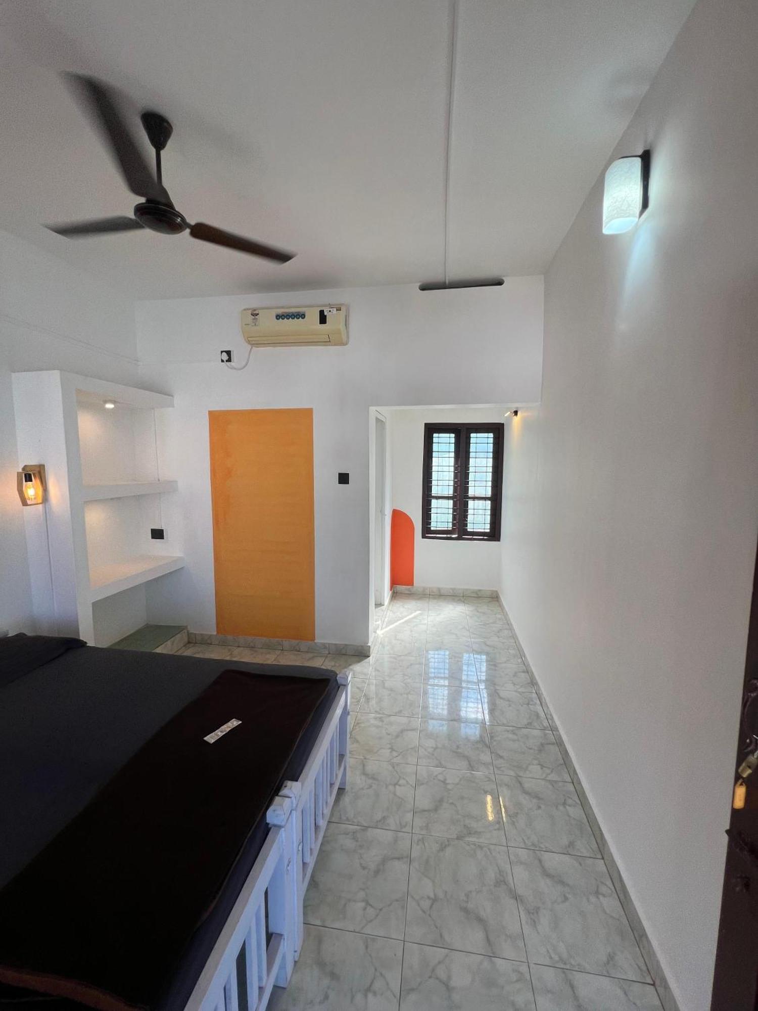 Happy Land Hotel Varkala Bagian luar foto